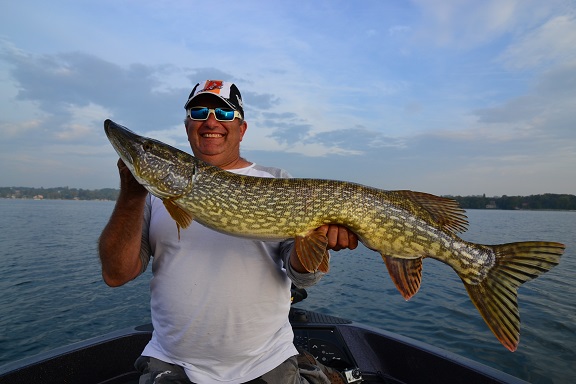 104cm capturé avec Monster Tube 7,5″